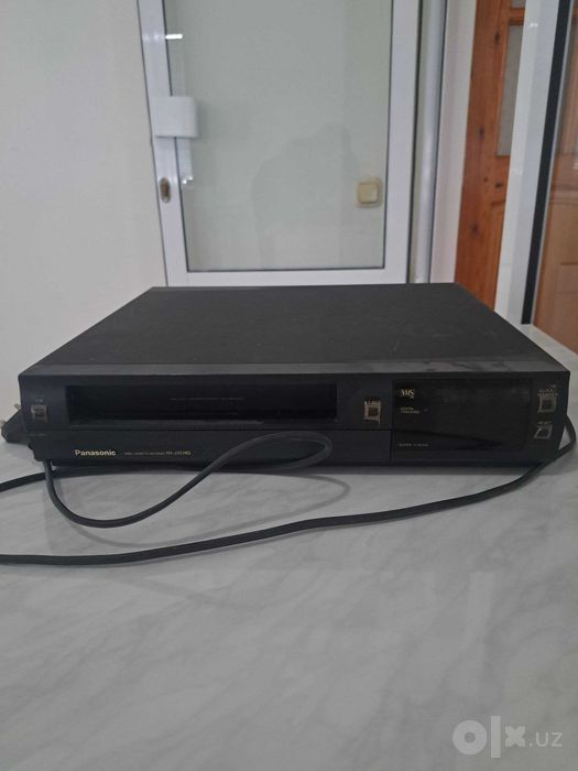 Видеомагнитафон PANASONIC