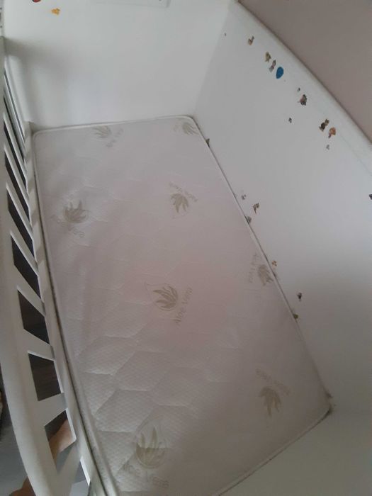 Бебешко креватче