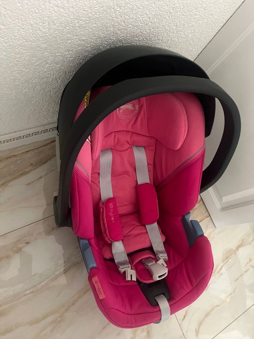 Scaun mașină Cybex puțin folosit