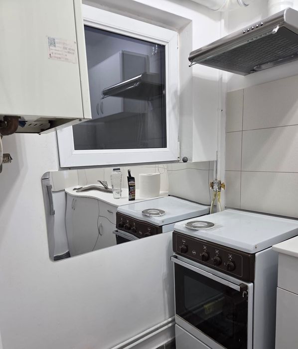 Garsonieră de închiriat! Turda, Micro 2, etaj 2, izolată.