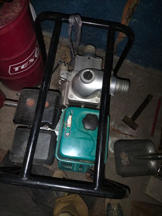 Мотопомпа бензиновая