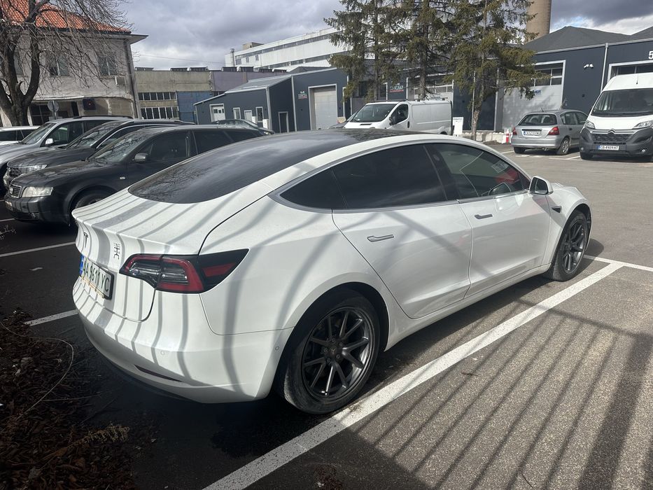 Tesla model 3 2019 на части