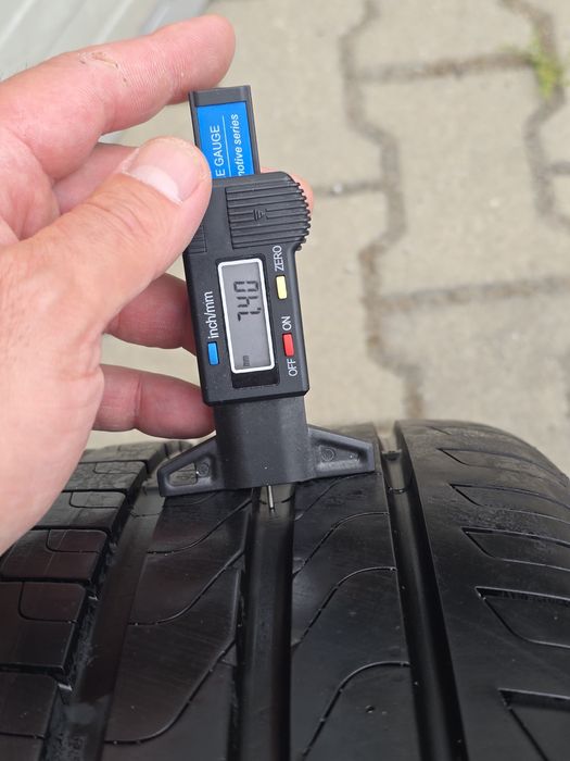 225 45 18 Pirelli