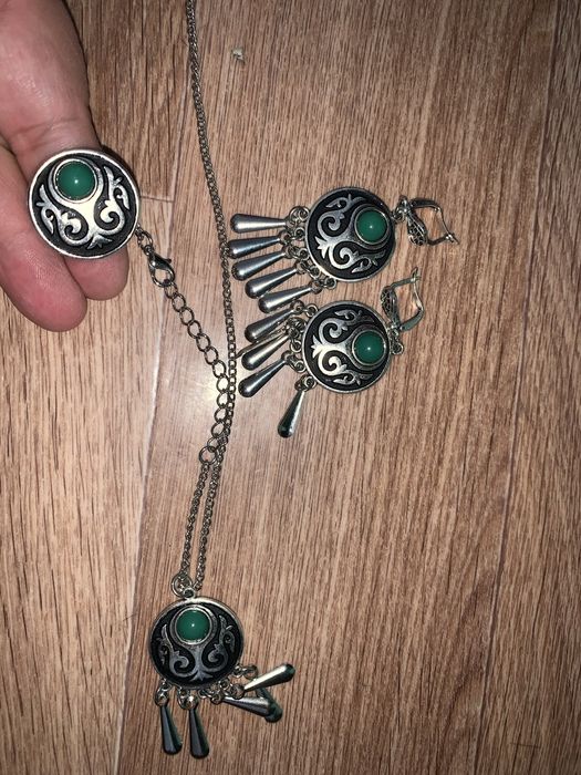 Тақиялар и әшекейлер 2шекелік те бар