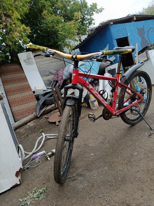 Продам велик срочно