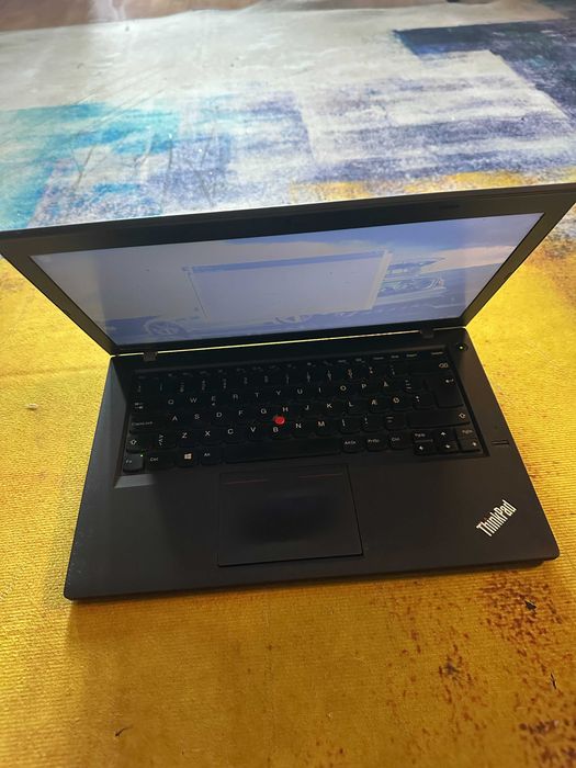 Laptop Lenovo T440, core i5, ram 8gb, ssd 240 - 499 lei