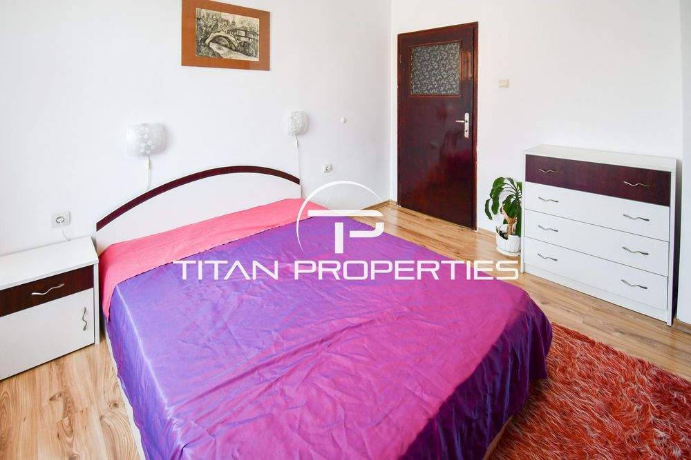 Етаж от къща, под наем, кв. Обеля