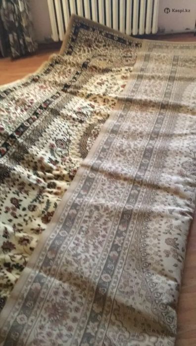 Ковёр б.у. 250 x 400