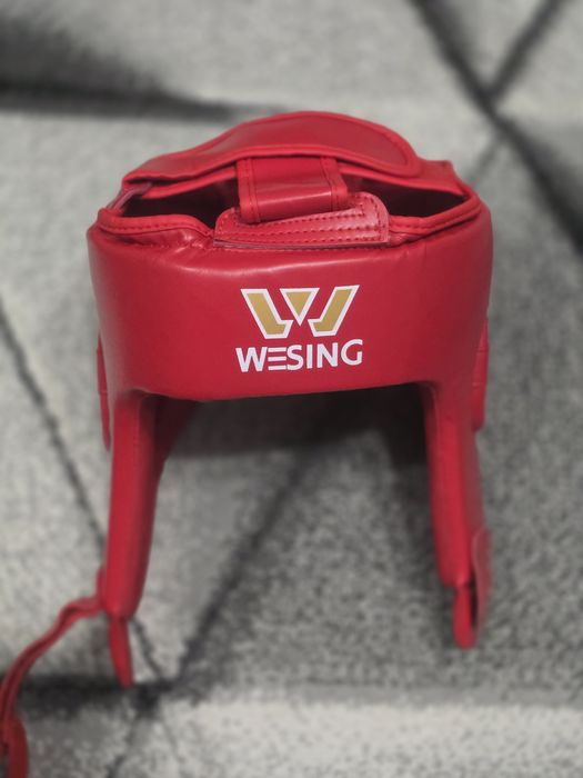 Боксёрский шлем wesing