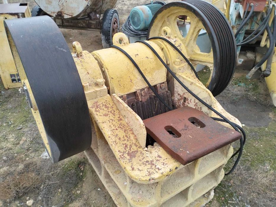 Щековая дробилка