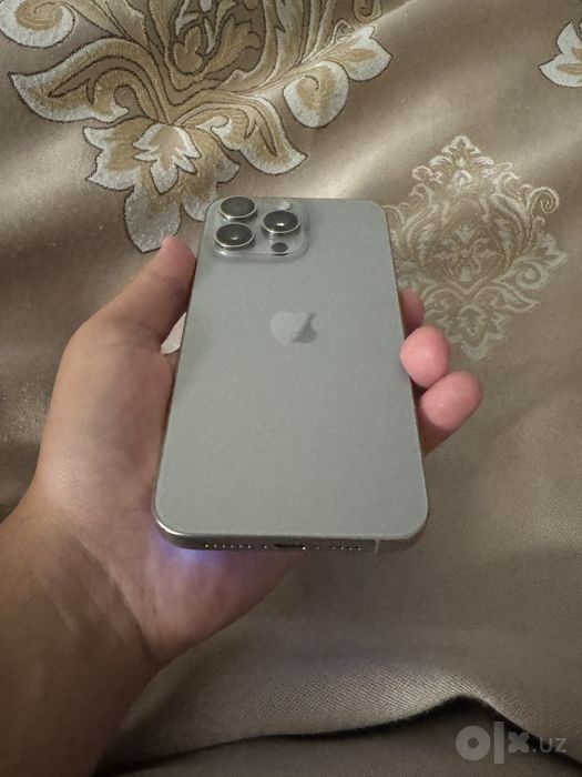 Iphone 15 pro max natural tinatum karob chexol (abmen 13 pro max 256)