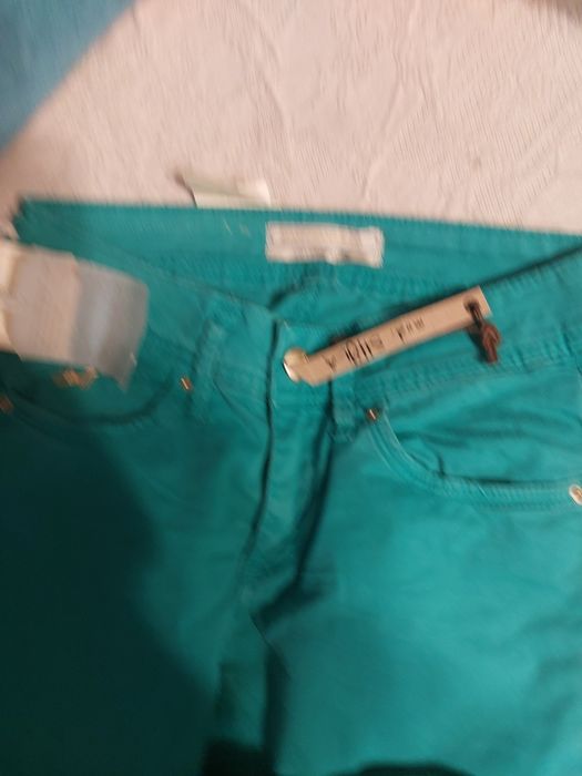 Pantaloni ,jeans albi/ verzi, mar  24, noi, cu etichete