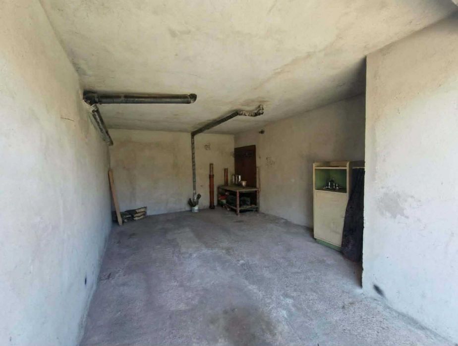 ж.к. Сторгозия - двустаен с гараж