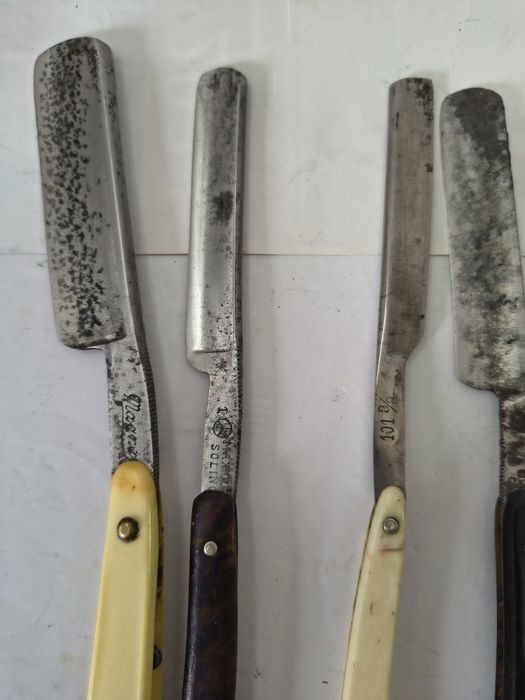 Briceag,brici vechi pentru colectie