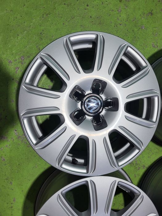 16 5x112 Vw Tiguan Passat Touran Caddy Skoda Audi Q3