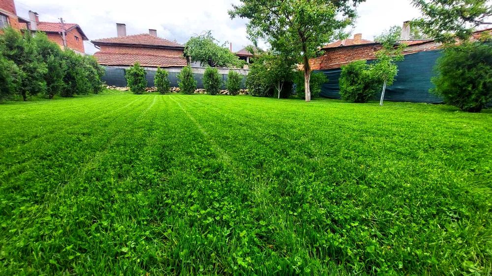 Косене и подръжка на градини