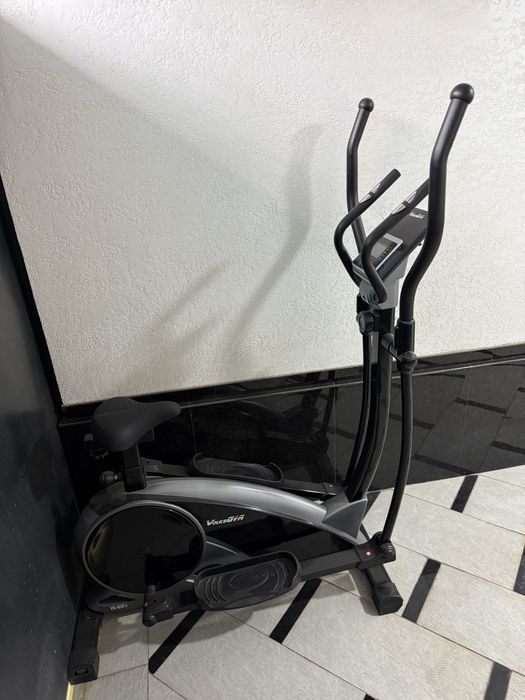 Велотренажер сотилади