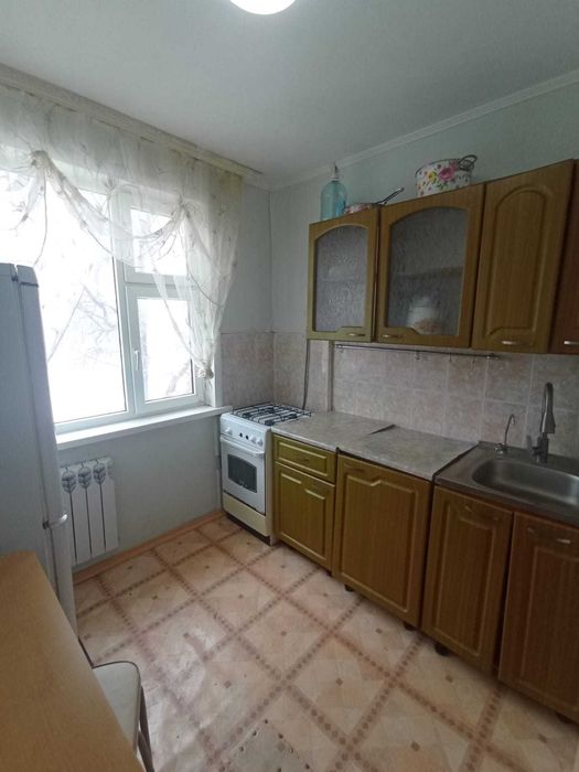 Продам 2 комн. квартиру в г. Уральск