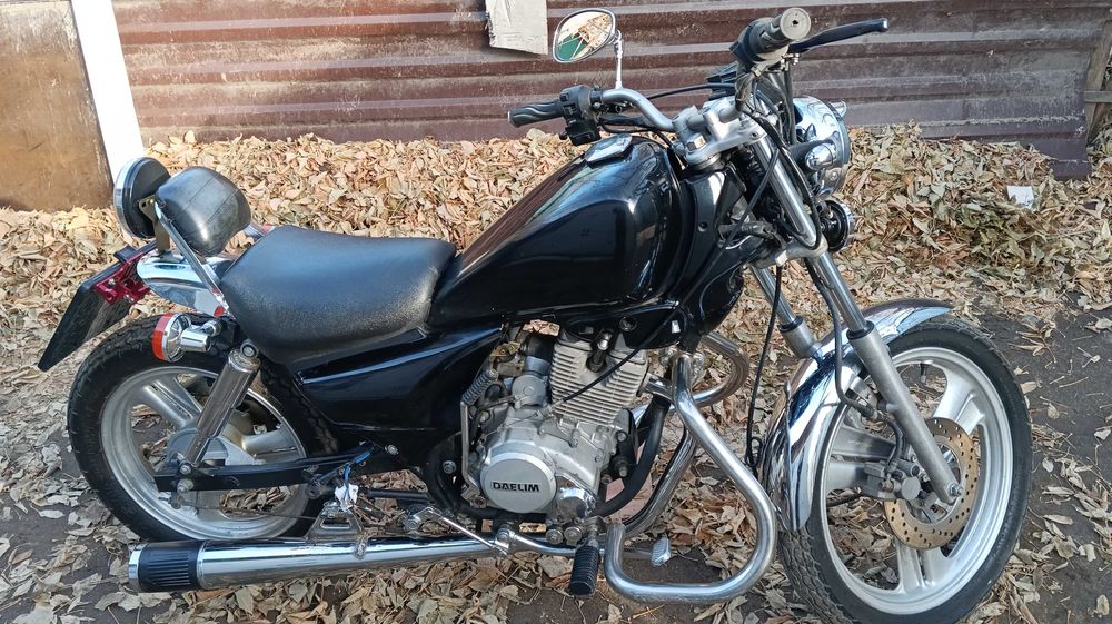 Мотоцикл даелим 125