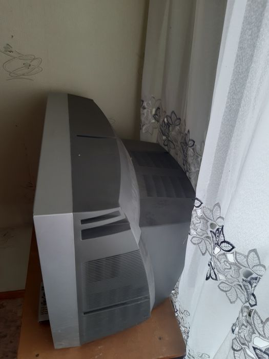 Телевизор большой