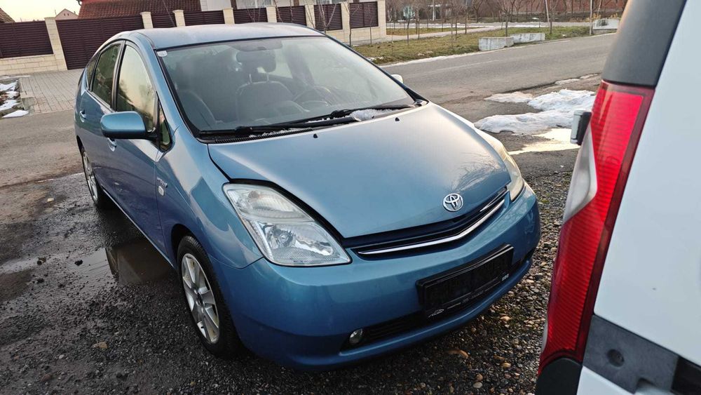 Toyota Prius 1.5 Hibrid