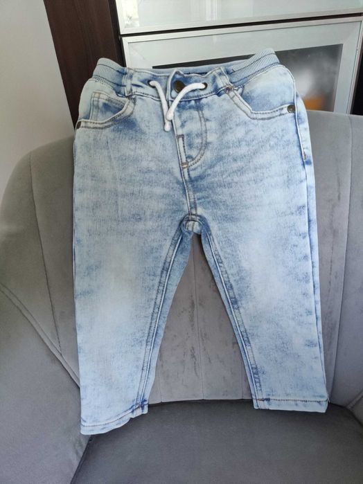 Дънки за момиченце 12-18 месеца