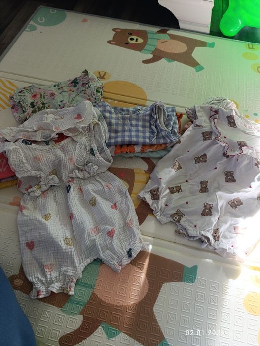Lot haine bebeluși fetiță 3-6 luni( măsura 68) primăvară/vara