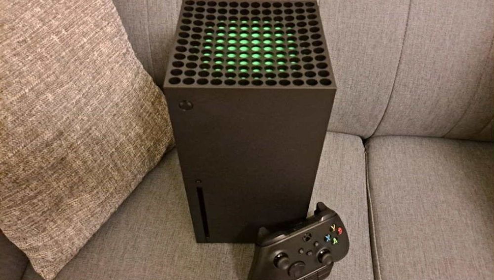 Чисто нов Xbox series X ,