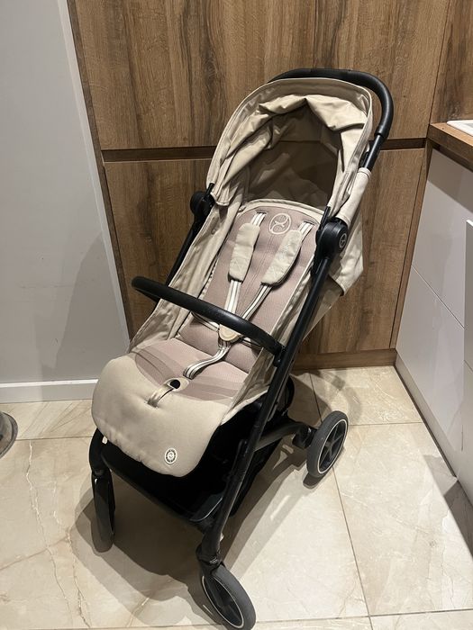 Количка Cybex Beezy