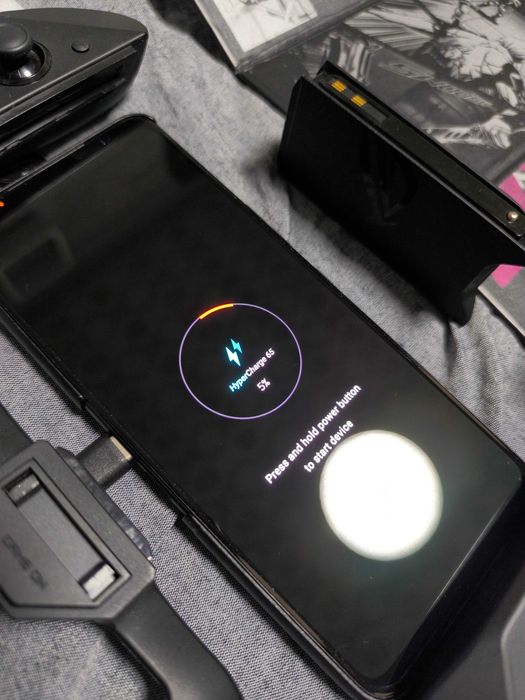 Asus rog phone 5 уникален