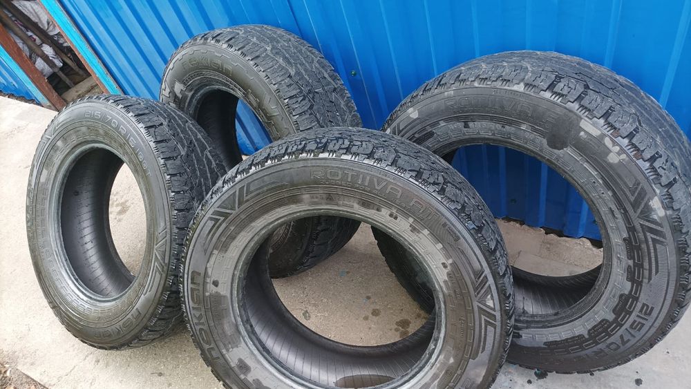 Продам шины б/у хорошего состояния