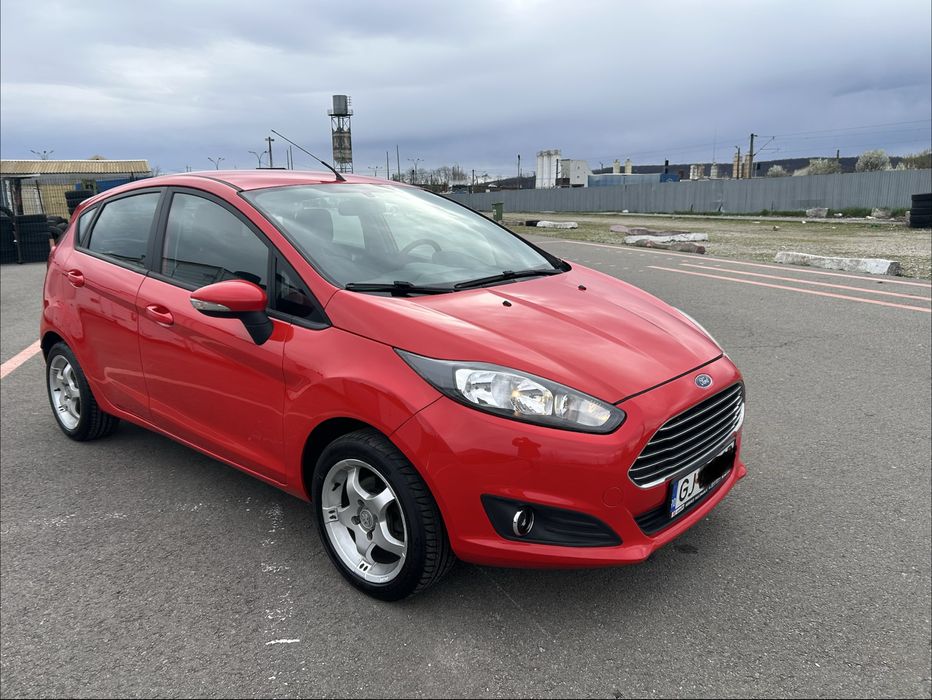 Ford fiesta impecabil