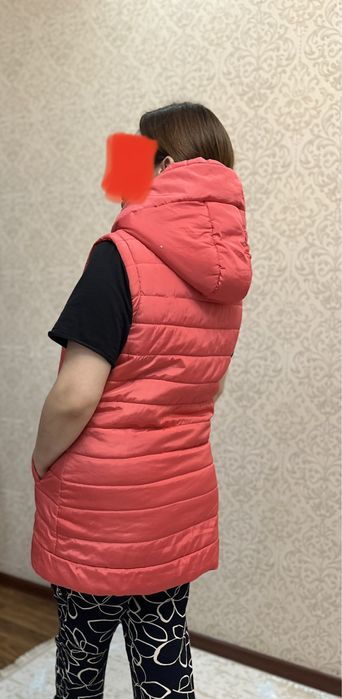 Безрукавка женская