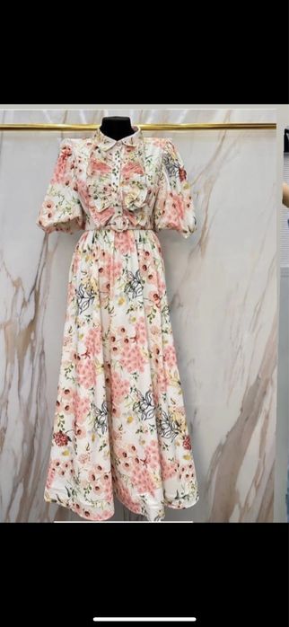 Платье повседневные