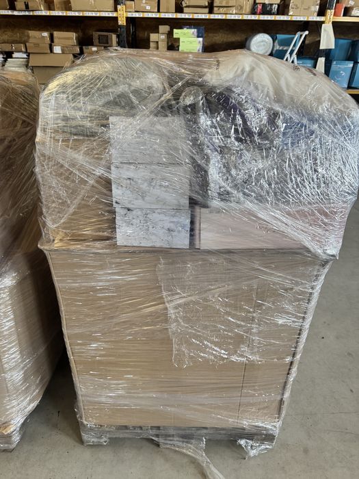 Vand paleti  100-150 produse