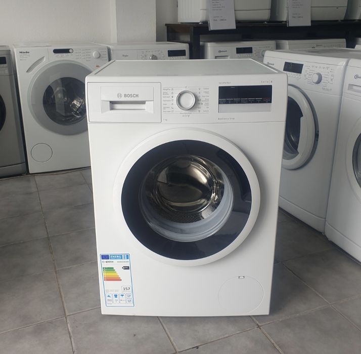 LICHIDARE DE STOC.  Masină de spălat rufe Bosch  / wae 283243