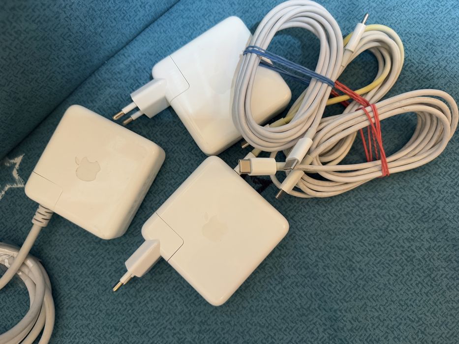 Incarcator Apple USB-C 61W pentru MacBook Pro 13" cu Cablu