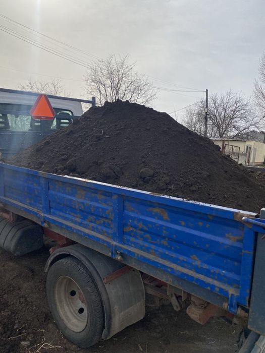 Pământ negru vegetal