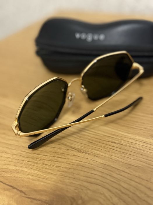 Слънчеви очила vogue katrin jones
