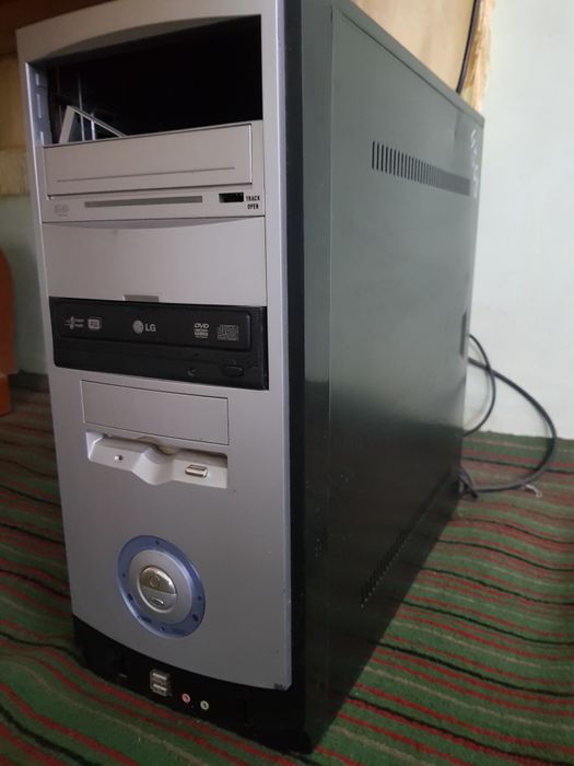 LG Kompyuter sotiladi