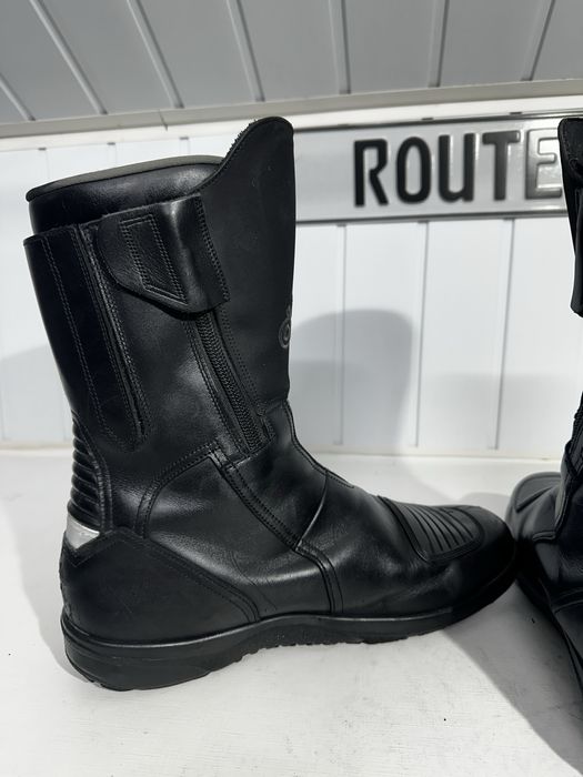 Cizme moto nr 47 Daytona Shair GTX Din piele cu membrana GoteTex