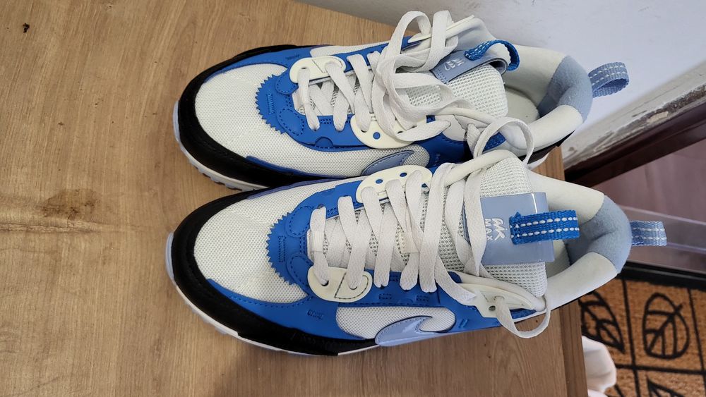 Маратонки  nike air max