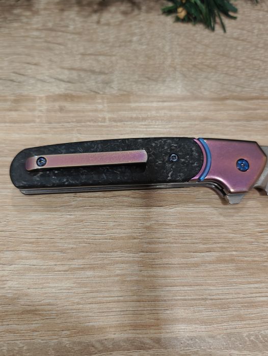 Нож Дамаск Титан и Карбон