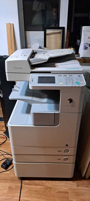 Copiator canon  Image Runner 2530i