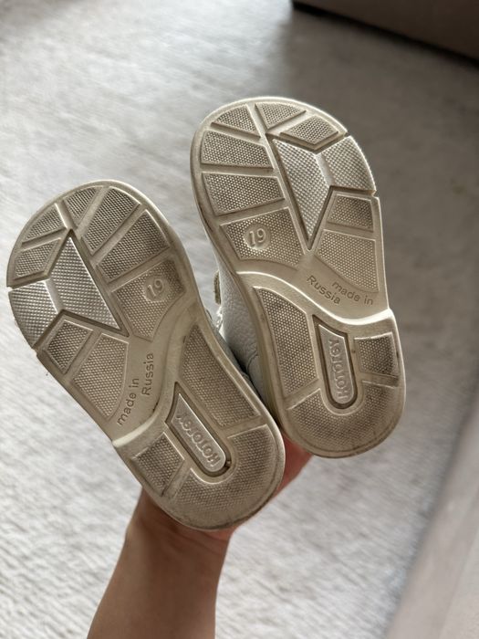 Продам детские сандали Котофей