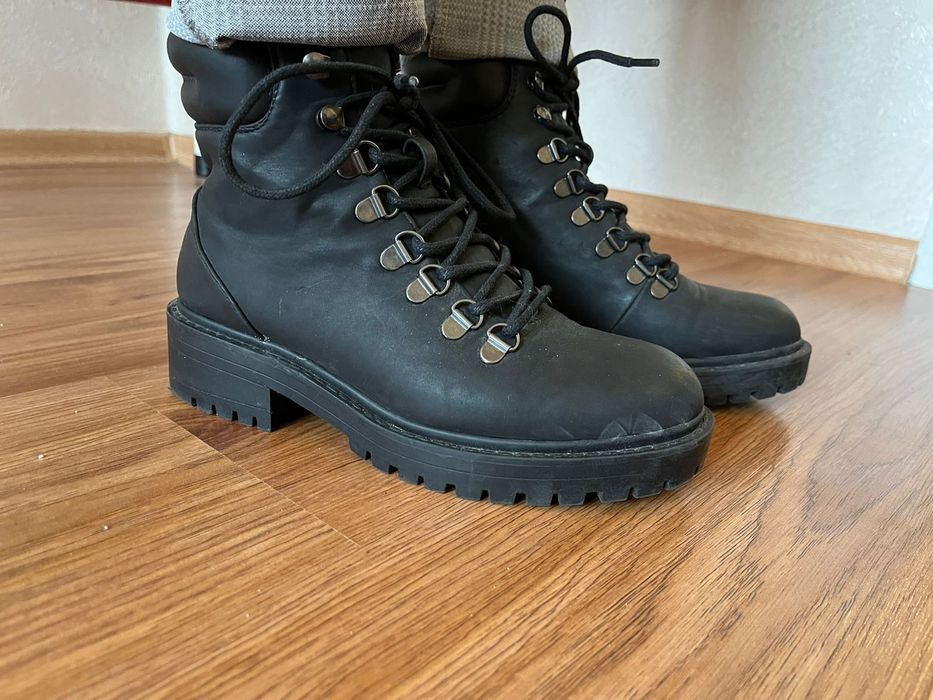 Кожаные, модные ботинки оригинал