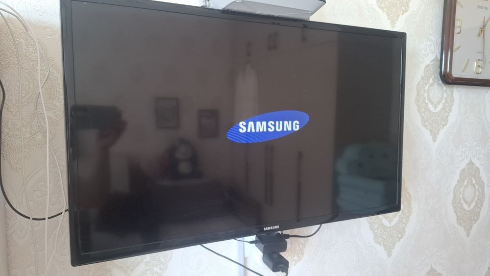 Телевизор Samsung 32