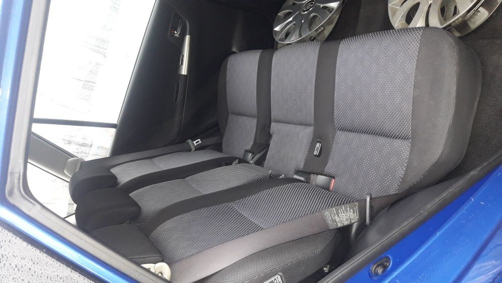 тойота корола версо .Toyota Corolla verso D4D diesel .само на части