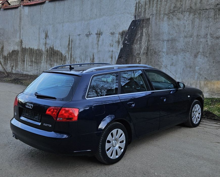 Audi A4 Avant B7 2.0 TDI 140 CP — Xenon-