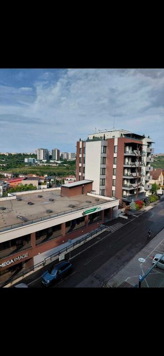 Apartament de inchiriat 3 camere cluj